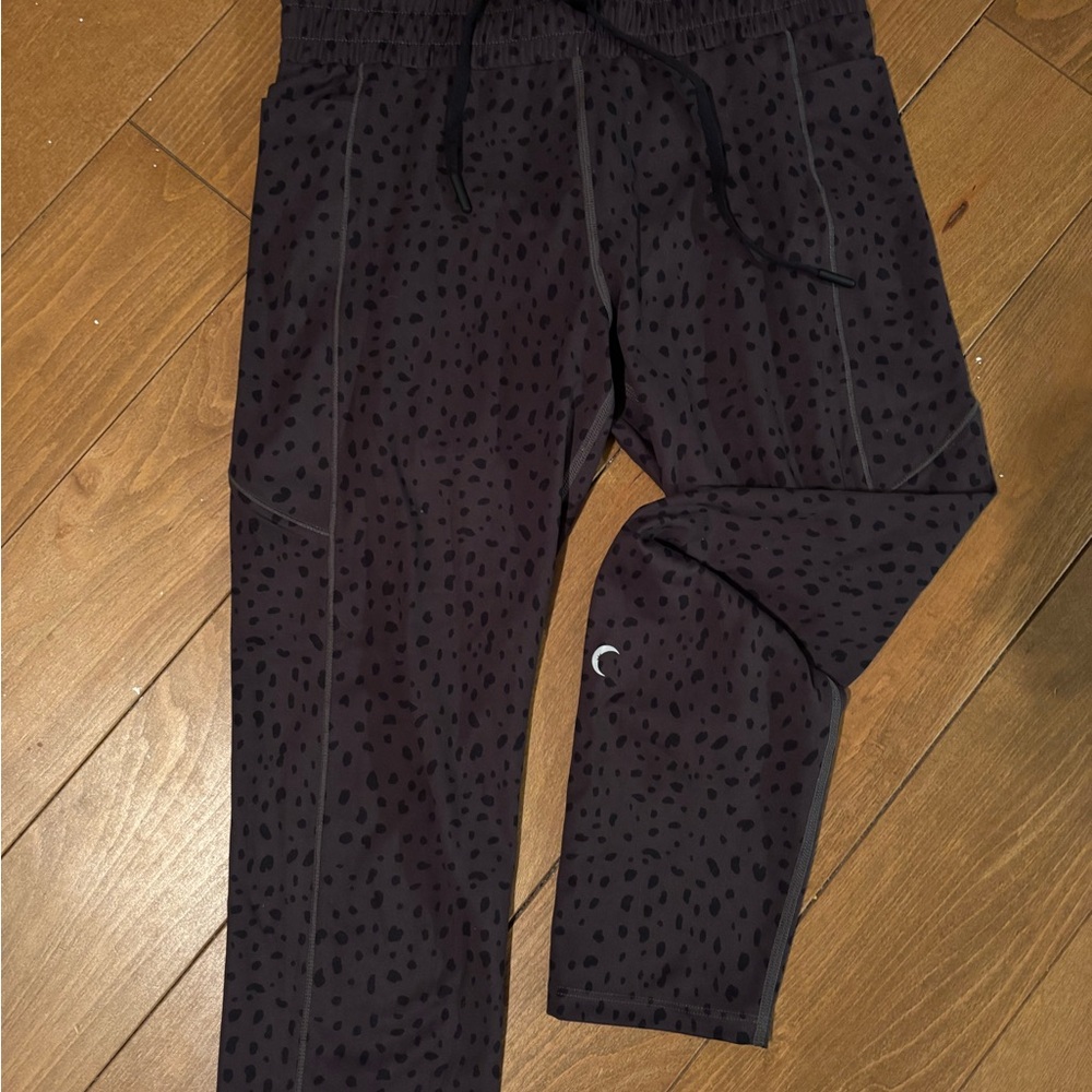 ZYIA Active Black Athletic Shorts with Subtle Spot Pattern